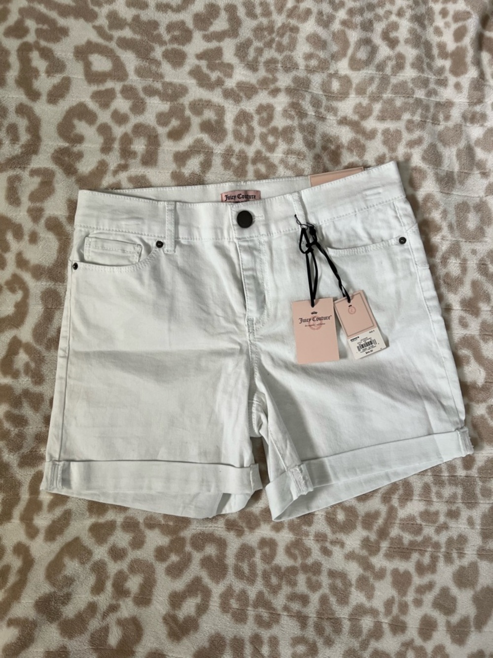 NWT Juicy Couture White Midi Denim Shorts, Size 6